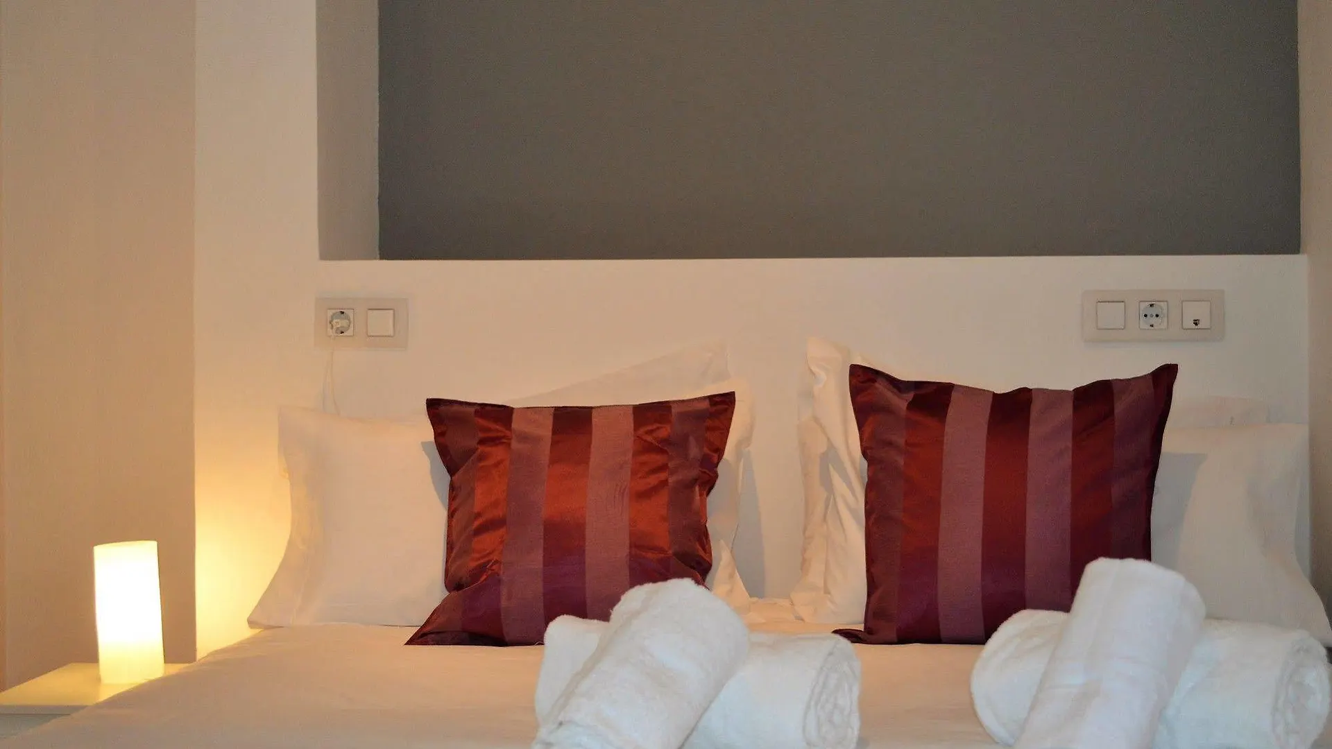 Plaza De La Encarnacion Apartments 세비야