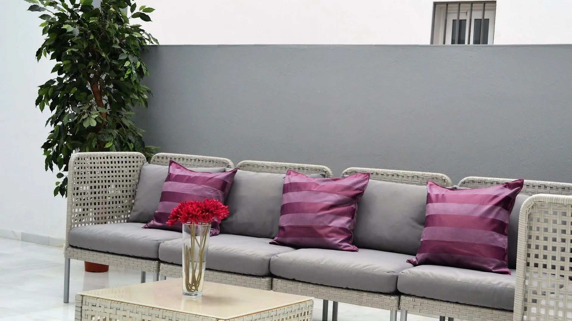 Plaza De La Encarnacion Apartments 세비야 0*,  스페인